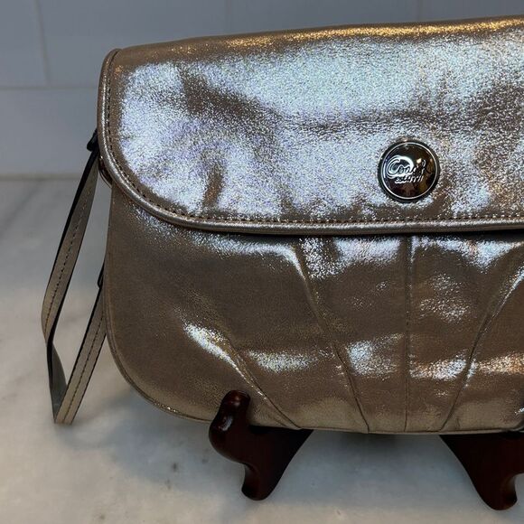 Coach Metallic Champagne Gold Shimmer Pleated Leather XL Wristlet Clutch F45263 - Picture 2 of 15